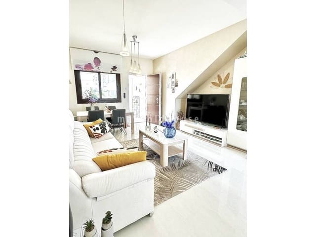 2 chambre Appartement à vendre à Los Balcones avec piscine - 299 000 € (Ref: 9452978)