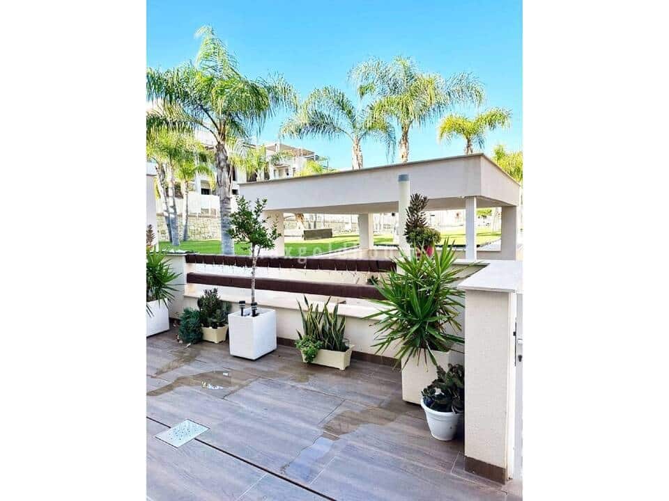 2 bedroom Apartment for sale in Los Balcones with pool - € 299,000 (Ref: 9452978)