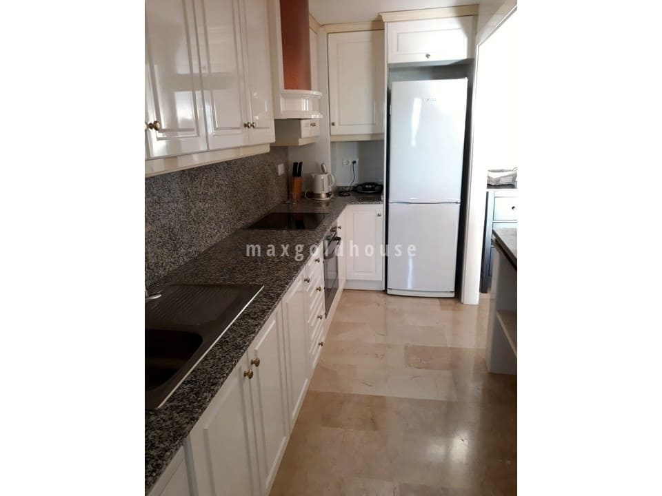 3 Zimmer Apartment zu verkaufen in Villamartin mit Pool - 225.000 € (Ref: 9459502)