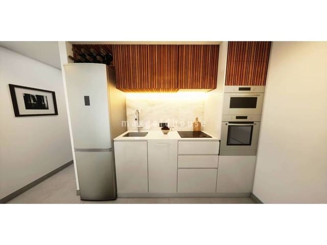 3 slaapkamer Villa te koop in Los Alcázares met zwembad - € 419.900 (Ref: 9459780)