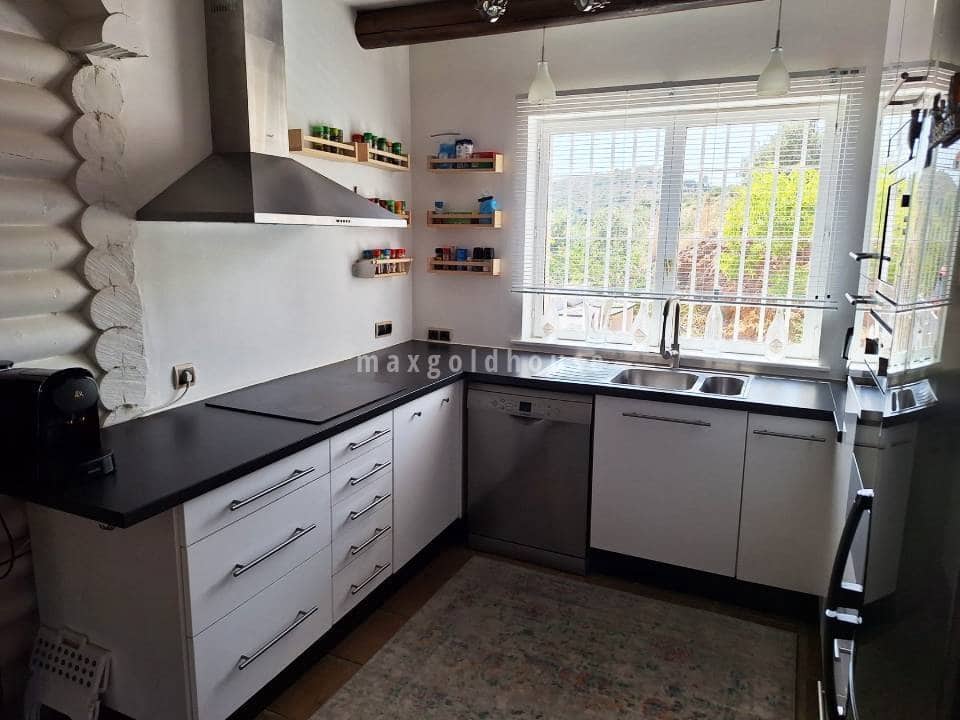 4 slaapkamer Villa te koop in Competa met zwembad - € 330.000 (Ref: 9460722)