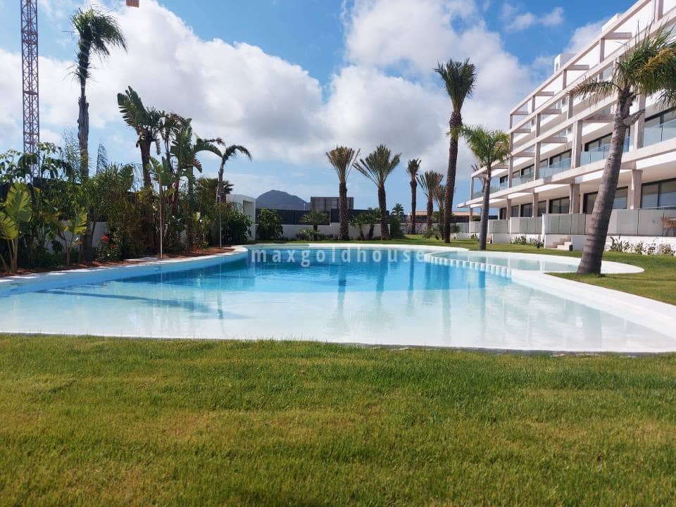 2 slaapkamer Appartement te koop in Mar de Cristal met zwembad - € 270.000 (Ref: 9467791)