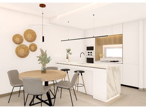 2 Zimmer Apartment zu verkaufen in El Raso mit Pool - 294.000 € (Ref: 9471037)