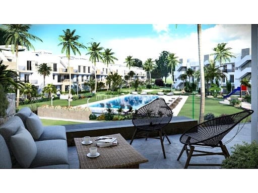 2 Zimmer Apartment zu verkaufen in El Raso, Guardamar del Segura mit Pool - 294.000 € (Ref: 9471037)