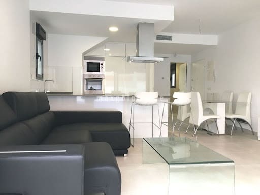 3 soveværelse Villa til salg i Villamartin med swimmingpool - € 449.900 (Ref: 9471039)