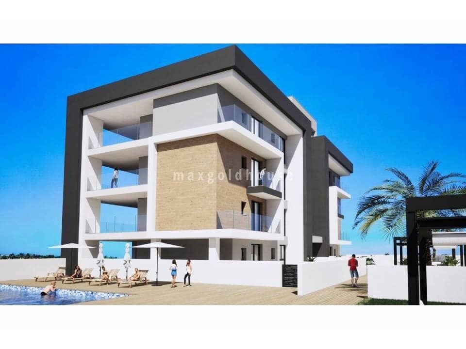 3 slaapkamer Appartement te koop in Los Alcazares met zwembad - € 324.900 (Ref: 9471757)