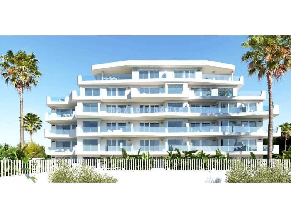 2 bedroom Apartment for sale in Pilar de la Horadada with pool - € 365,000 (Ref: 9473556)