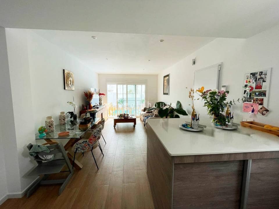 3 slaapkamer Villa te koop in Avileses met zwembad - € 289.000 (Ref: 9474568)