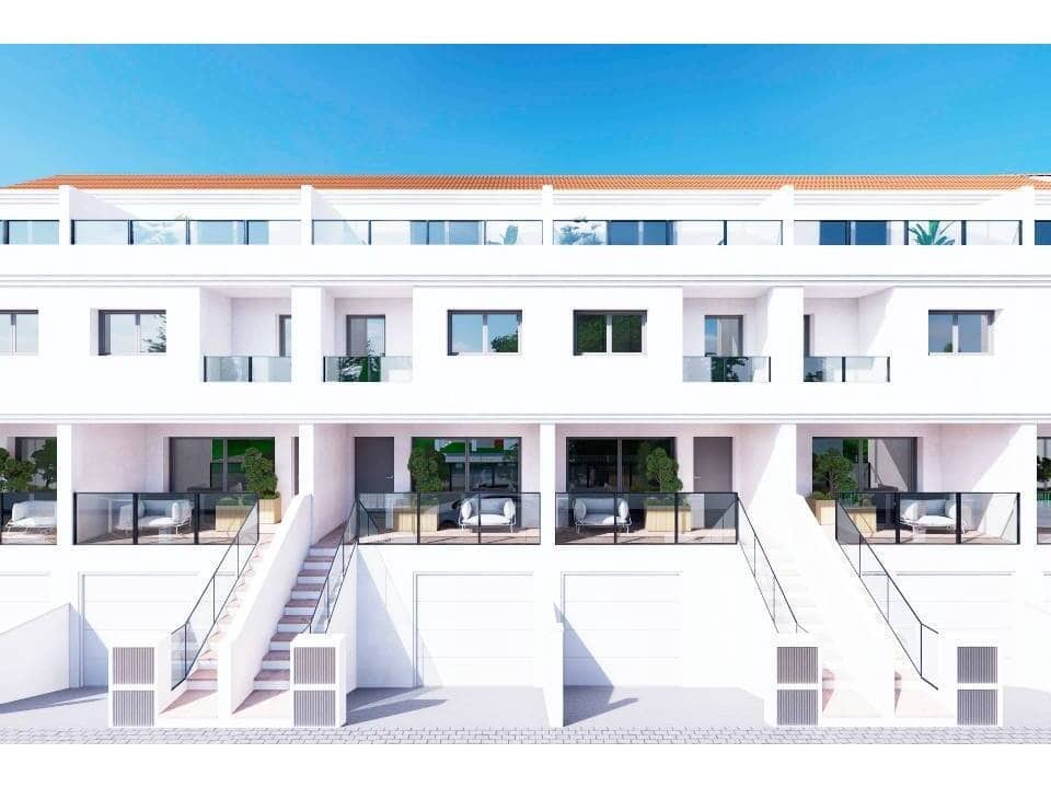 4 bedroom Townhouse for sale in Rafal with pool - € 269,000 (Ref: 9474574)