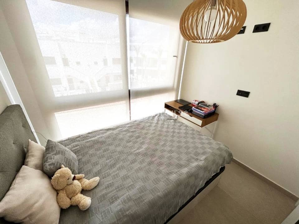 Apartamento de 3 habitaciones en Los Balcones en venta con piscina - 359.000 € (Ref: 9478955)