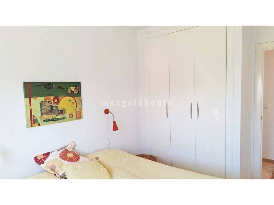 3 makuuhuone Huoneisto myytävänä paikassa Villamartin mukana uima-altaan - 250 000 € (Ref: 9480752)