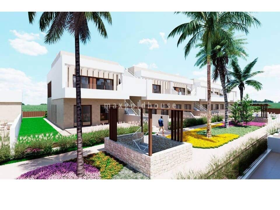 3 soveværelse Lejlighed til salg i Los Alcazares med swimmingpool - € 320.000 (Ref: 9480754)