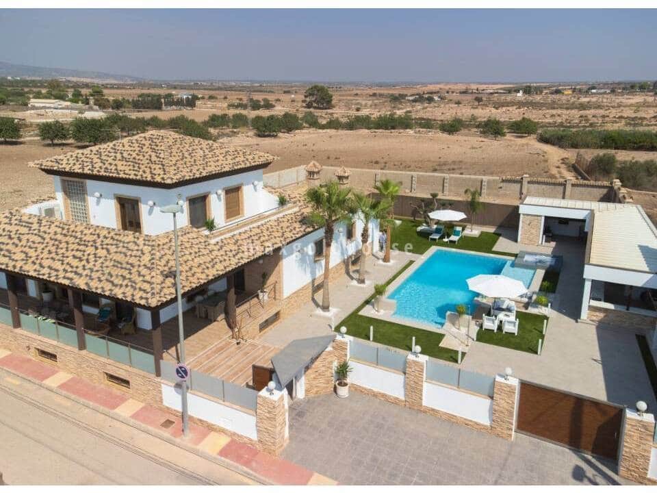 4 bedroom Villa for sale in Avileses with pool - € 1,350,000 (Ref: 9483240)