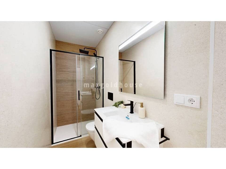 3 bedroom Apartment for sale in Guardamar del Segura - € 349,500 (Ref: 9483660)