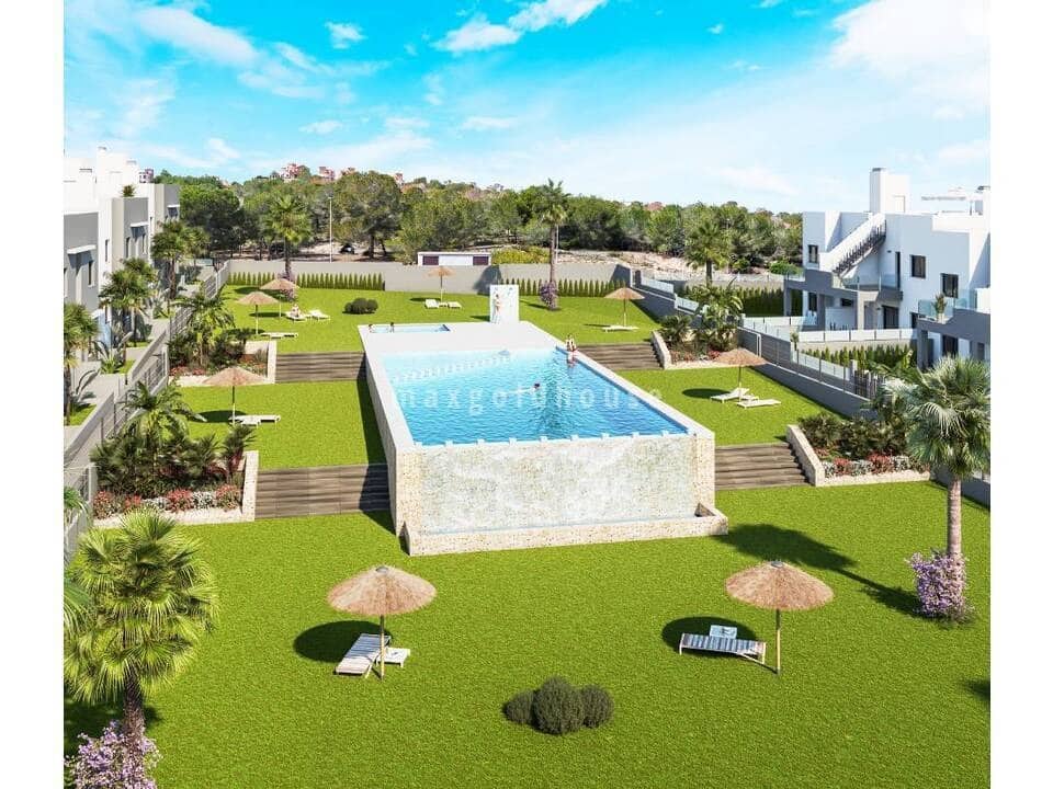 2 bedroom Apartment for sale in San Miguel de Salinas with pool - € 243,800 (Ref: 9486587)