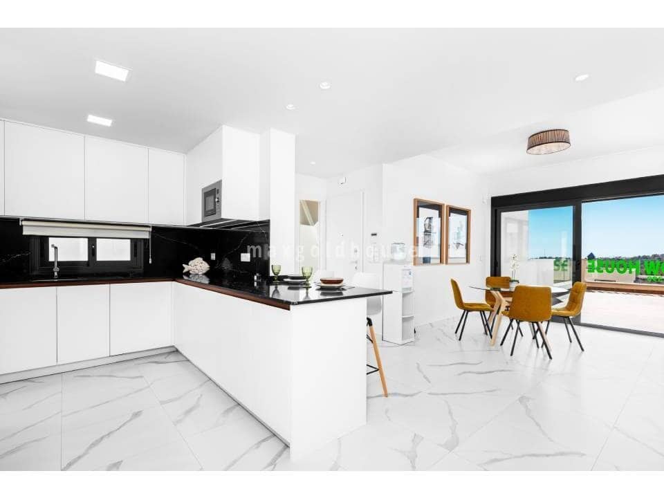 2 bedroom Apartment for sale in San Miguel de Salinas with pool - € 375,000 (Ref: 9486593)