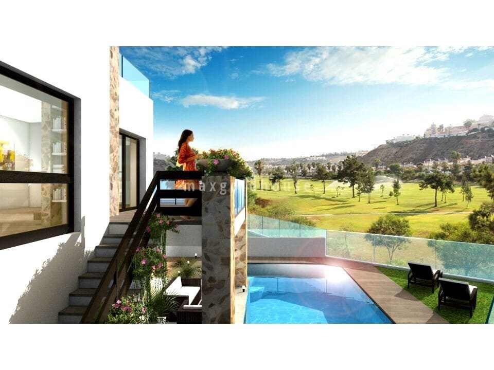 3 bedroom Villa for sale in Ciudad Quesada with pool - € 852,000 (Ref: 9487983)