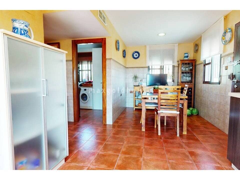 5 bedroom Villa for sale in Aguilas with pool - € 880,000 (Ref: 9487999)