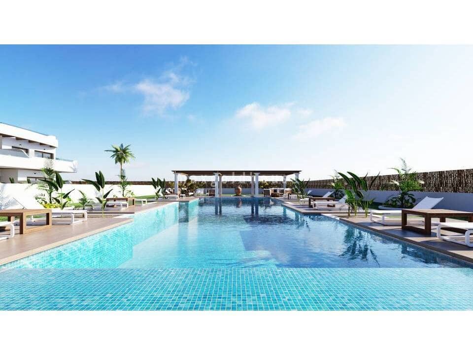 3 bedroom Apartment for sale in Los Alcazares with pool - € 359,000 (Ref: 9499522)