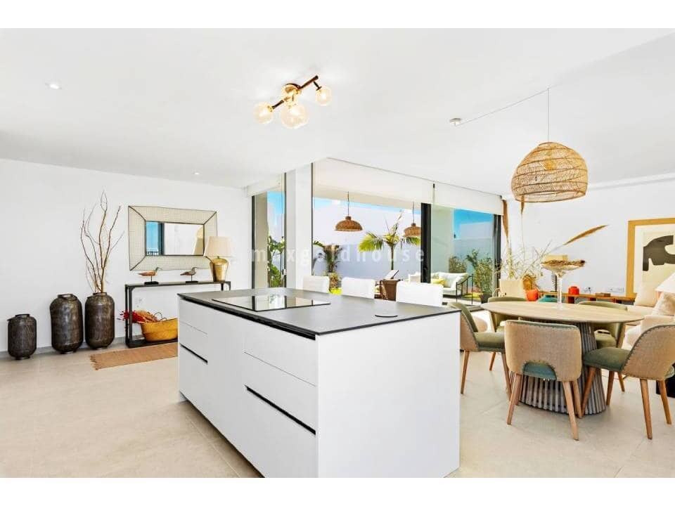 3 chambre Villa/Maison à vendre à Mar de Cristal avec piscine - 549 000 € (Ref: 9511453)