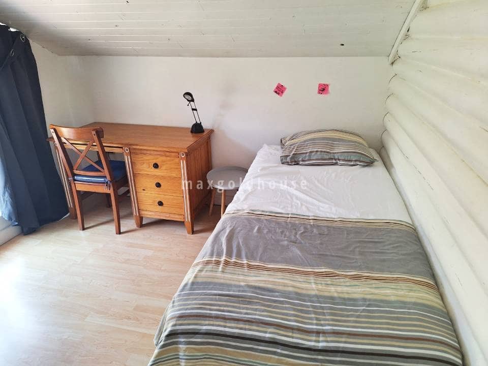 Chalet de 4 habitaciones en Cómpeta en venta con piscina - 330.000 € (Ref: 9537060)