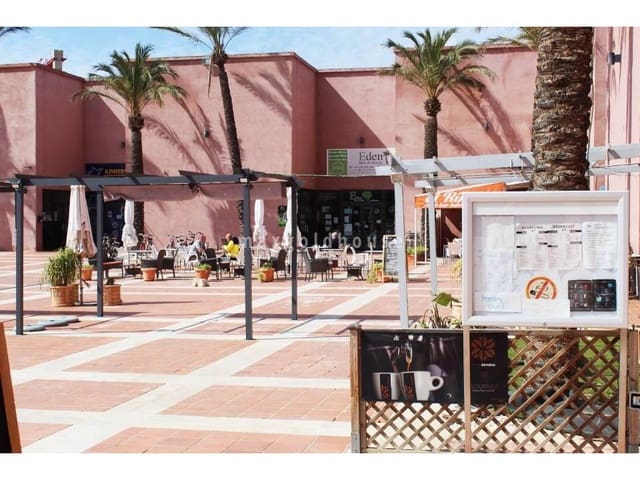 3 sypialnia Willa na sprzedaż w Condado de Alhama, Alhama de Murcia z basenem - 335 000 € (Ref: 9539782)