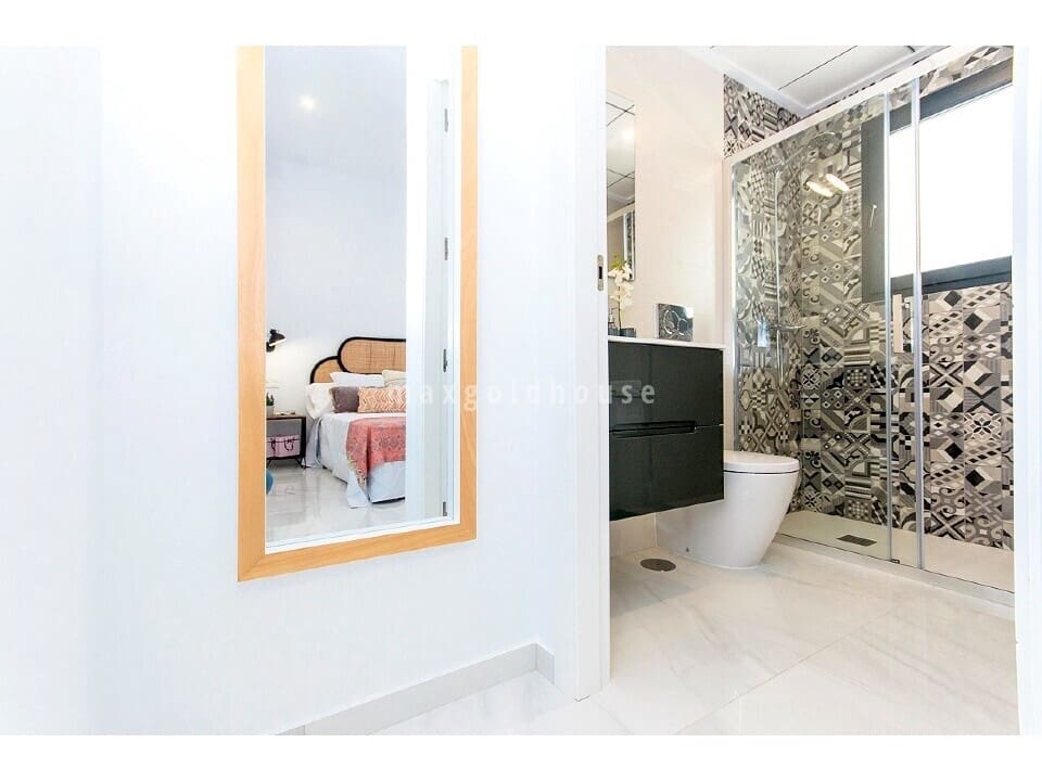 3 sypialnia Willa na sprzedaż w Los Montesinos z basenem - 395 000 € (Ref: 9539791)