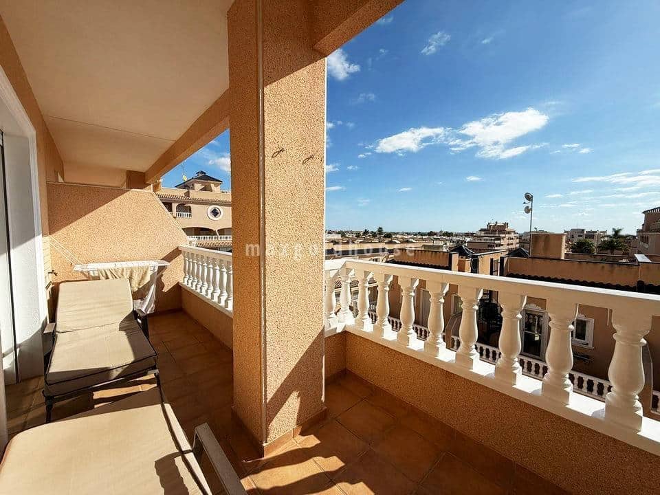 3 Zimmer Apartment zu verkaufen in Los Dolses mit Pool - 242.000 € (Ref: 9547272)