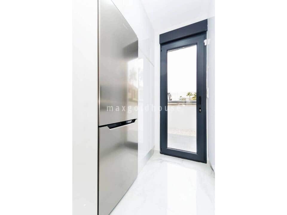 3 sypialnia Willa na sprzedaż w La Torreta z basenem - 424 000 € (Ref: 9549940)