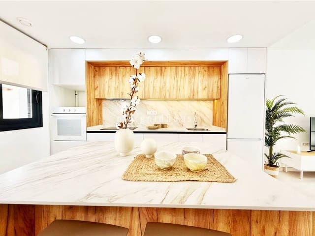 2 soverom Villa til salgs i Cox med svømmebasseng - € 223 000 (Ref: 9549958)