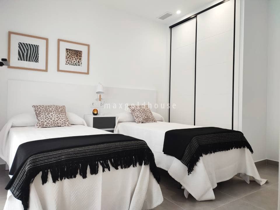 3 slaapkamer Villa te koop in Balsicas met zwembad - € 325.000 (Ref: 9550299)