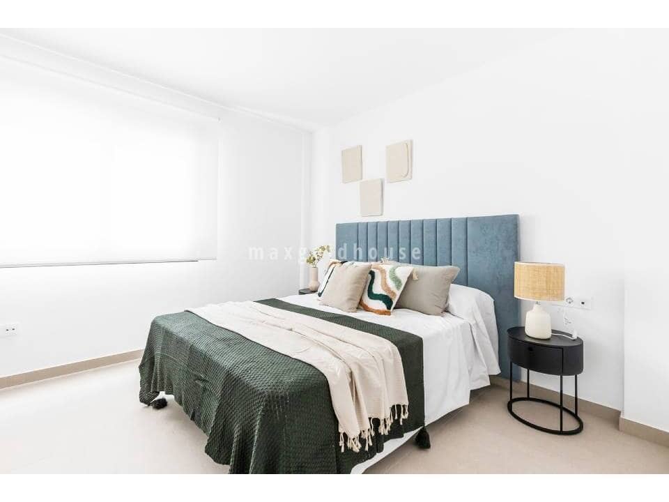 4 bedroom Townhouse for sale in Rafal with pool - € 269,000 (Ref: 9559844)