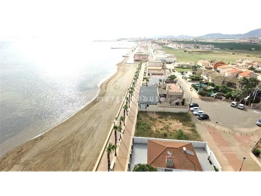 Chalet de 3 habitaciones en Los Nietos en venta con piscina - 639.900 € (Ref: 9559859)