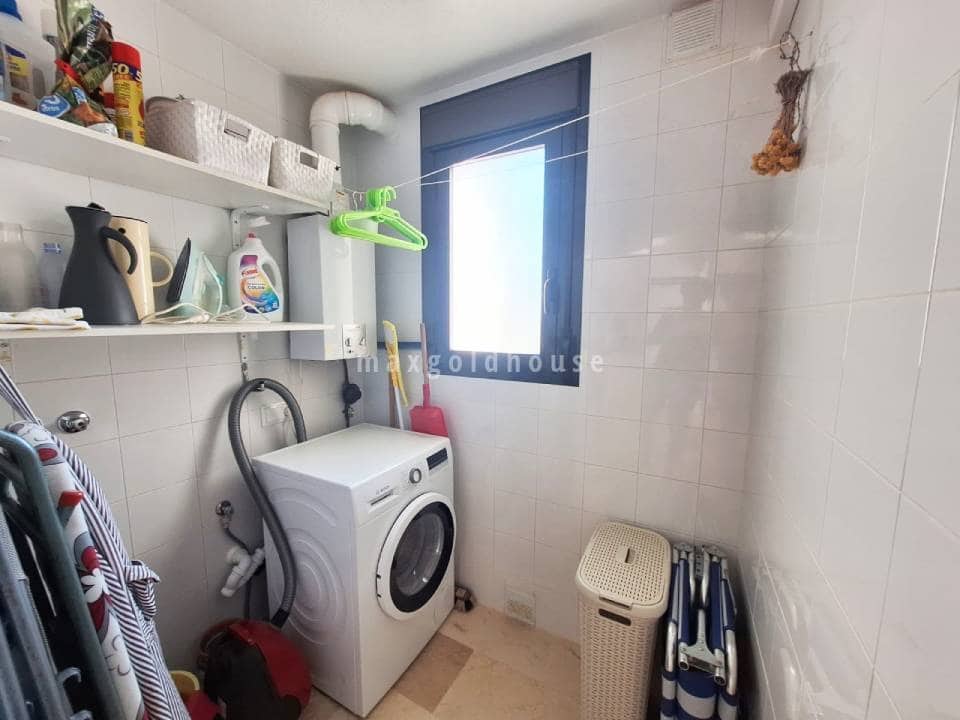 3 chambre Appartement à vendre à Villamartin avec piscine - 250 000 € (Ref: 9570219)