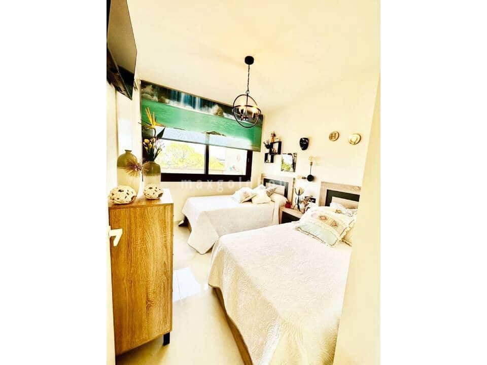 2 soverom Leilighet til salgs i Los Balcones med svømmebasseng - € 299 000 (Ref: 9578231)