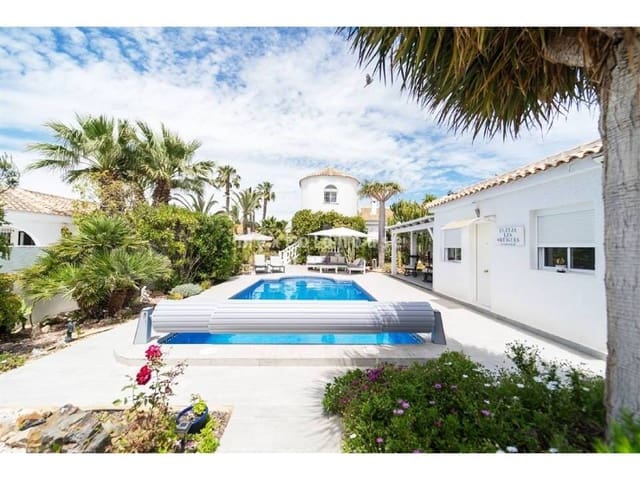 4 sypialnia Willa na sprzedaż w La Siesta, Torrevieja z basenem - 495 000 € (Ref: 9578239)