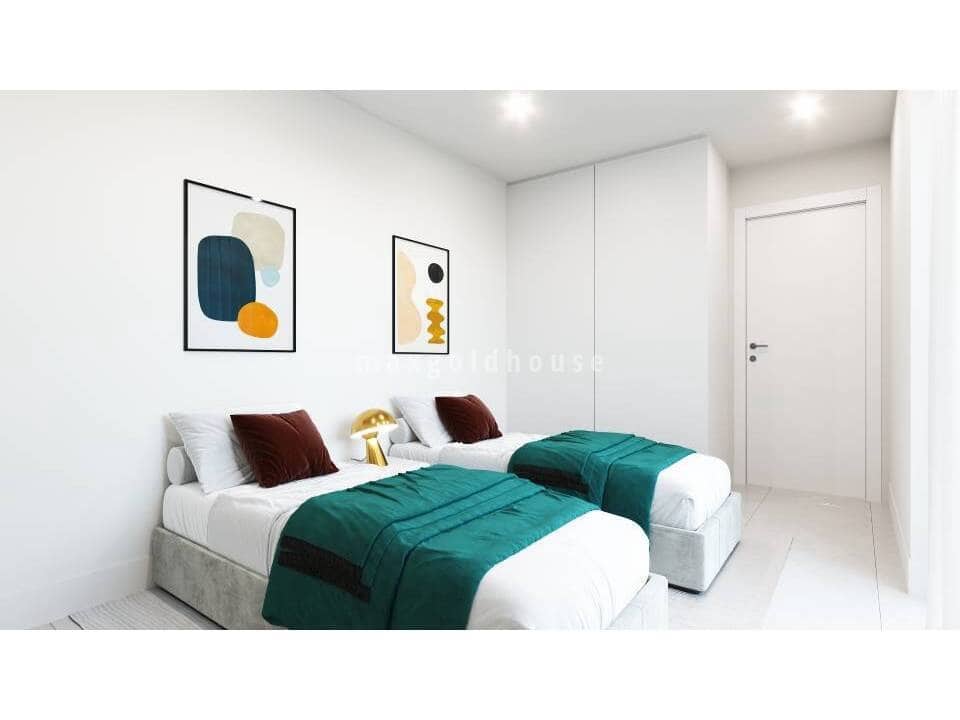 3 quarto Moradia para venda em Los Alcazares com piscina - 392 000 € (Ref: 9581273)