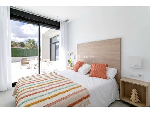 3 chambre Villa/Maison à vendre à Calasparra avec piscine - 339 000 € (Ref: 9585161)