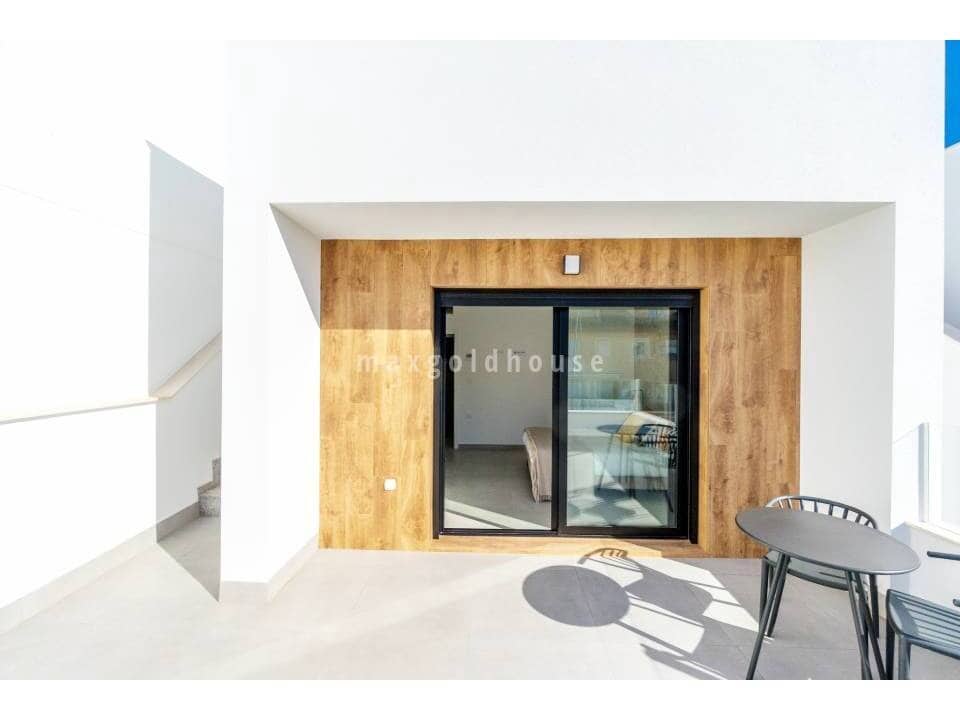 3 soverom Villa til salgs i San Pedro del Pinatar med svømmebasseng - € 380 000 (Ref: 9590368)