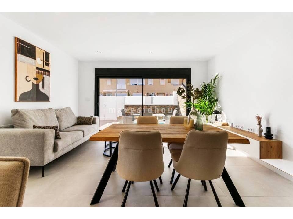 3 soverom Villa til salgs i San Pedro del Pinatar med svømmebasseng - € 380 000 (Ref: 9590368)