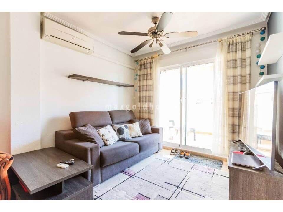 2 soverom Leilighet til salgs i Torrevieja med svømmebasseng - € 142 000 (Ref: 9591939)