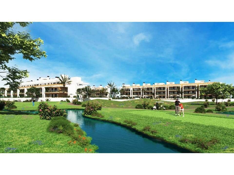 Apartamento de 3 habitaciones en Los Alcázares en venta con piscina - 317.000 € (Ref: 9593237)