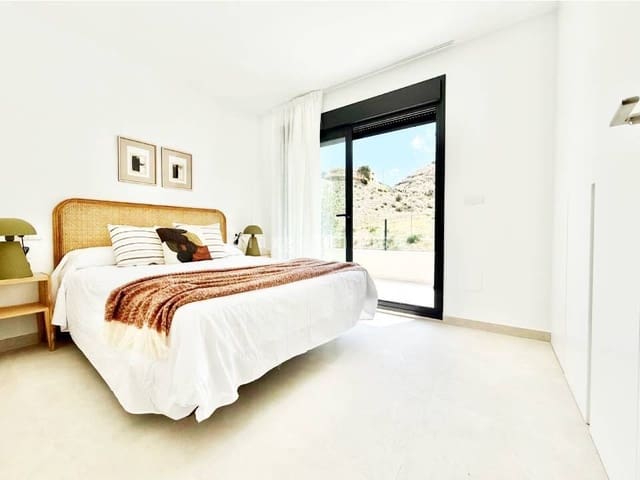 2 slaapkamer Villa te koop in Cox met zwembad - € 223.000 (Ref: 9603604)