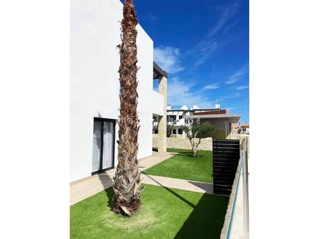 3 bedroom Apartment for sale in Villamartin, Orihuela with pool - € 363,500 (Ref: 9606880)