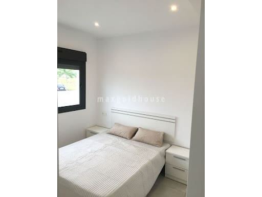 3 soveværelse Villa til salg i Villamartin med swimmingpool - € 449.900 (Ref: 9610507)