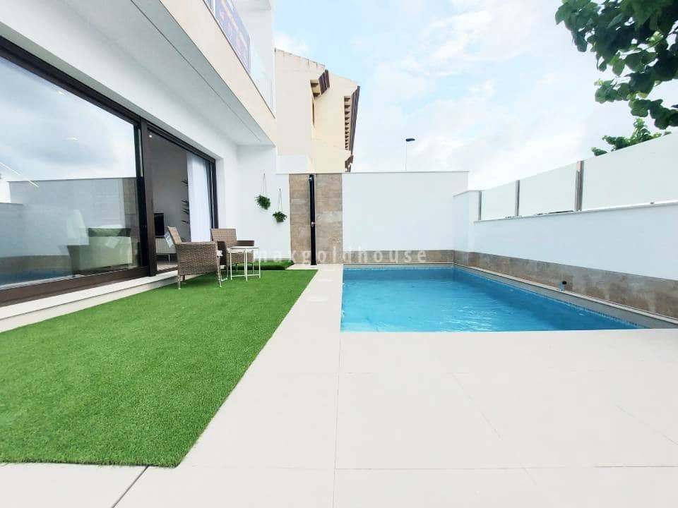 3 soverom Villa til salgs i San Pedro del Pinatar med svømmebasseng - € 419 900 (Ref: 9614453)