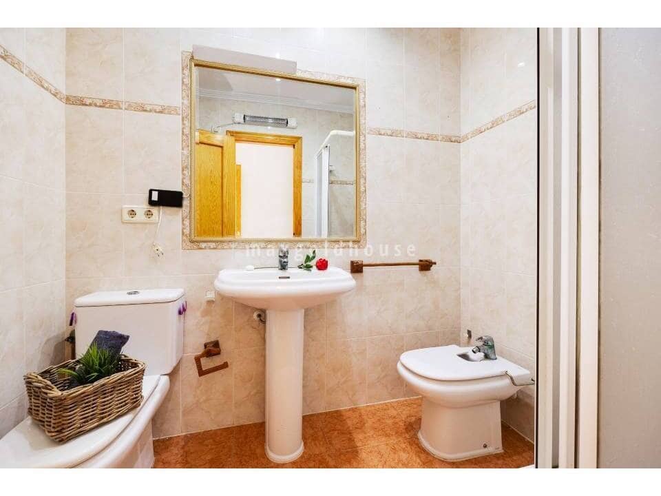 3 Zimmer Apartment zu verkaufen in Torrevieja - 199.900 € (Ref: 9620614)