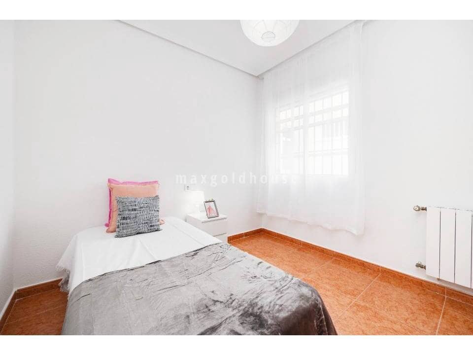 3 Zimmer Apartment zu verkaufen in Torrevieja - 199.900 € (Ref: 9620614)