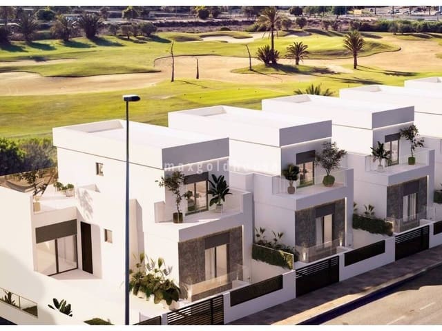 3 soveværelse Byhus til salg i Los Alcázares med swimmingpool - € 720.000 (Ref: 9624237)