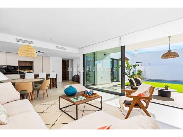 Chalet de 3 habitaciones en Mar de Cristal, Cartagena en venta con piscina - 549.000 € (Ref: 9626910)